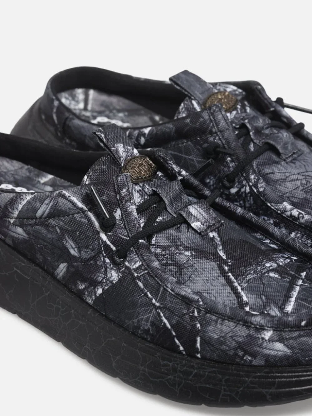 HEY DUDE X JELLY ROLL Edge Wally Comf Slip Men's SIZE 10 Black/Camo NWT